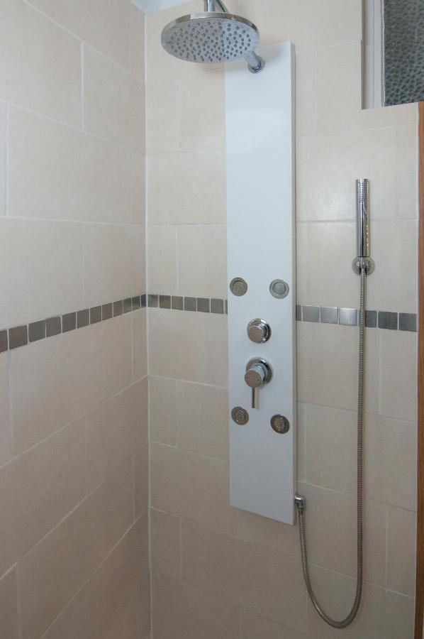 Bel Appartement Tours Centre 2 Chambres, 6 Pers "Pied-A-Tours" المظهر الخارجي الصورة